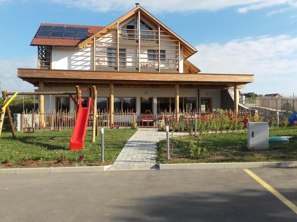 Guest House Eco Vila Mila Rogaška Slatina Kültér fotó